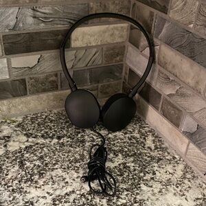 Black Wired Headphones NWOT